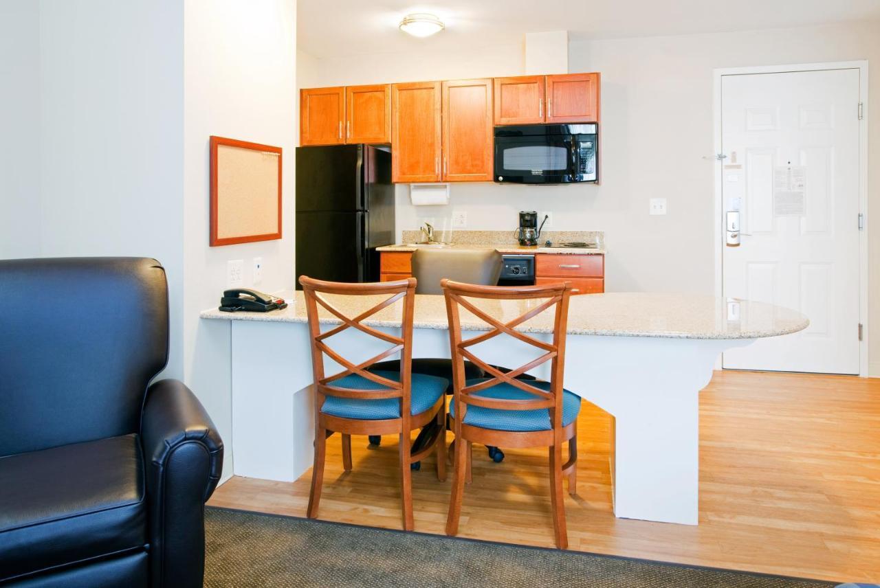 Candlewood Suites Jacksonville By Ihg Ngoại thất bức ảnh