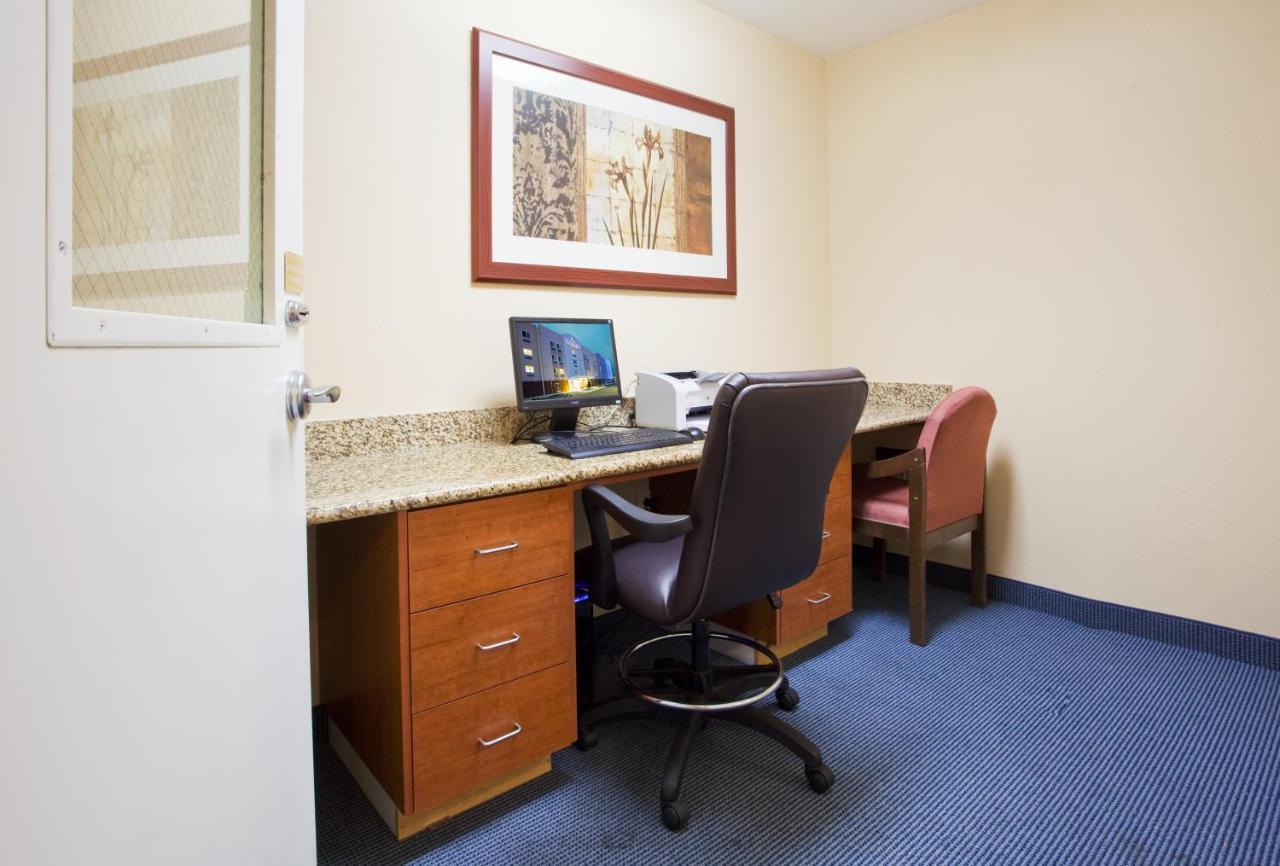 Candlewood Suites Jacksonville By Ihg Ngoại thất bức ảnh